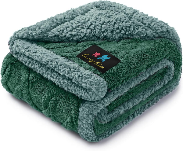 Luciphia Waterproof Pet Blanket, Liquid Pee Proof Dog Blankets for Sofa Bed Couch, Reversible Sherpa Fleece Furniture Protector Cover for Small Medium Large Dogs Cats,Khaki Small（40" X 28"）20