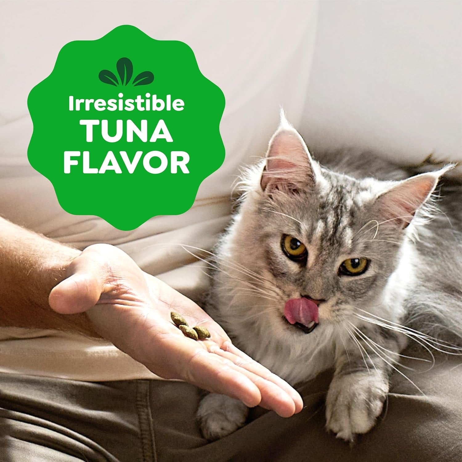 greenies-feline-smartbites-healthy-indoor-cat-treats-tuna-16-oz-veterinarian-recommended-fiberblend-formula-supports-digestion-under-2-cal-per-treat-natural-ingredients-dual-texture