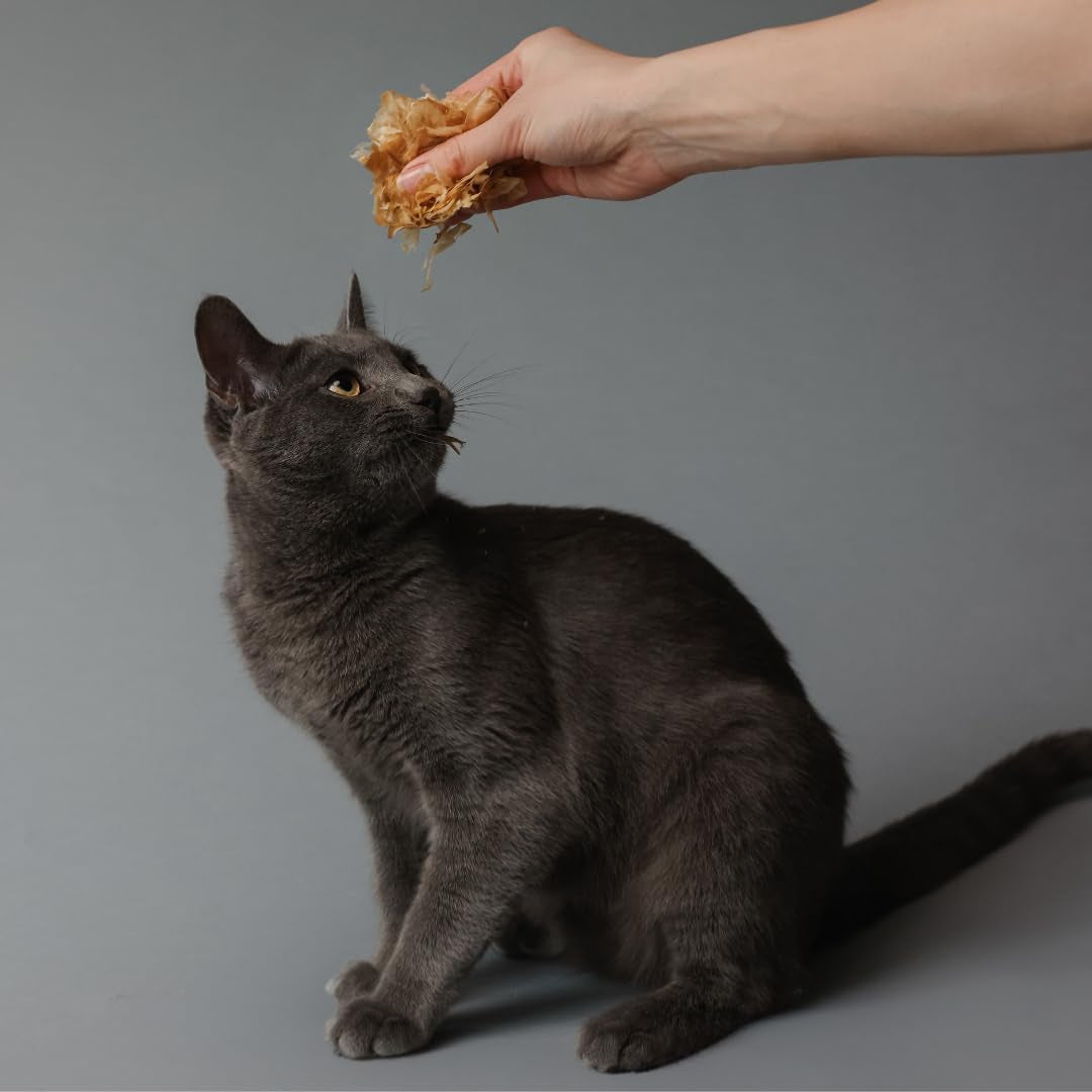 cat-man-doo-bonito-fish-flakes-4oz-2pk-healthy-single-ingredient-high-taurine-high-protein-cat-treat-dog-treat-food-topper-premium-quality-wild-caught-bonito