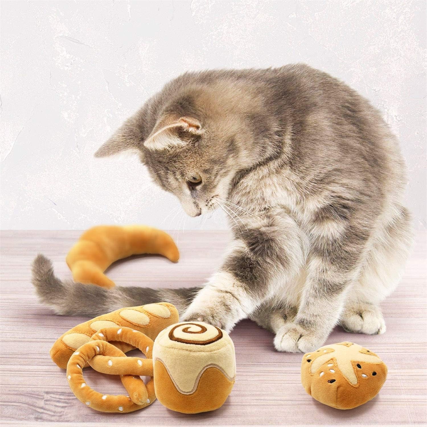 ciyvolyeen-6-pack-plush-bread-catnip-toys-for-indoor-cats-interactive-cat-toy-soft-plush-organic-catnip-bite-resistant-boredom-relief-bread-shapes-trigger-natural-predatory-play