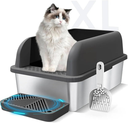 Fluffy cat in XL covered litter box with scoop and odor-control mat, ideal for large cats and daily pet care.8