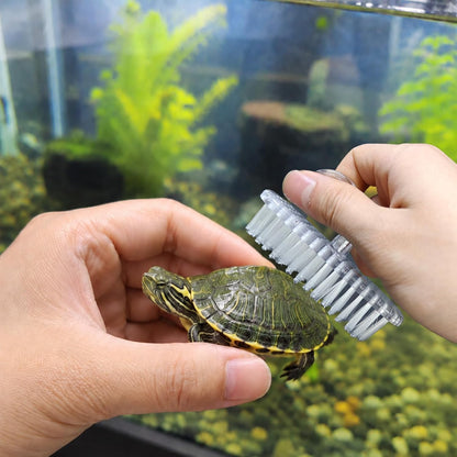 Turtle Brush with Suction Cup, Screw the Upgraded Turtle Scrub Brush Tightly on the Glass, It Is Not Easy to Fall off and Slide, Helping the Turtle Remove Dirt on the Back and Abdomen.2