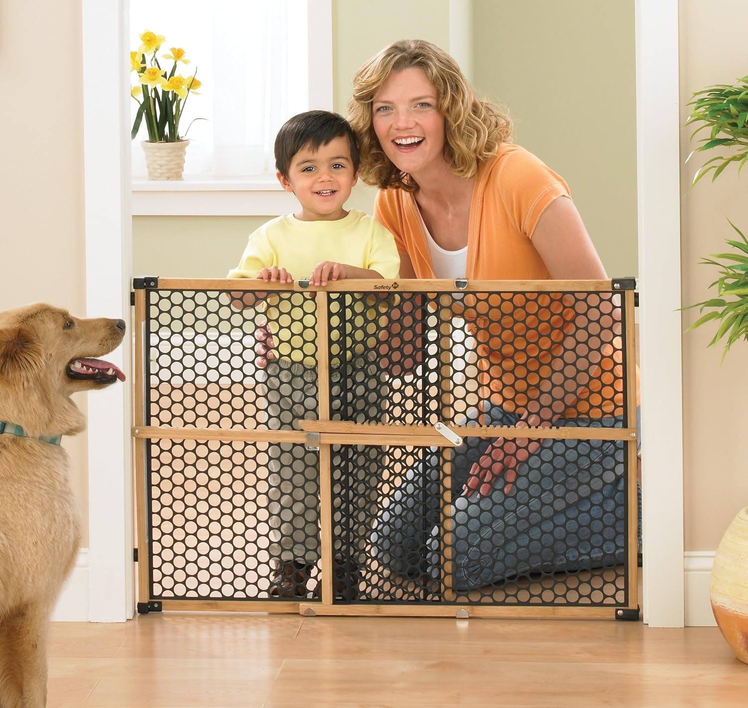 safety-1st-bamboo-baby-gate-for-doorways-no-drill-easy-install-dog-gates-fits-28-42-24-high-bamboo-and-black