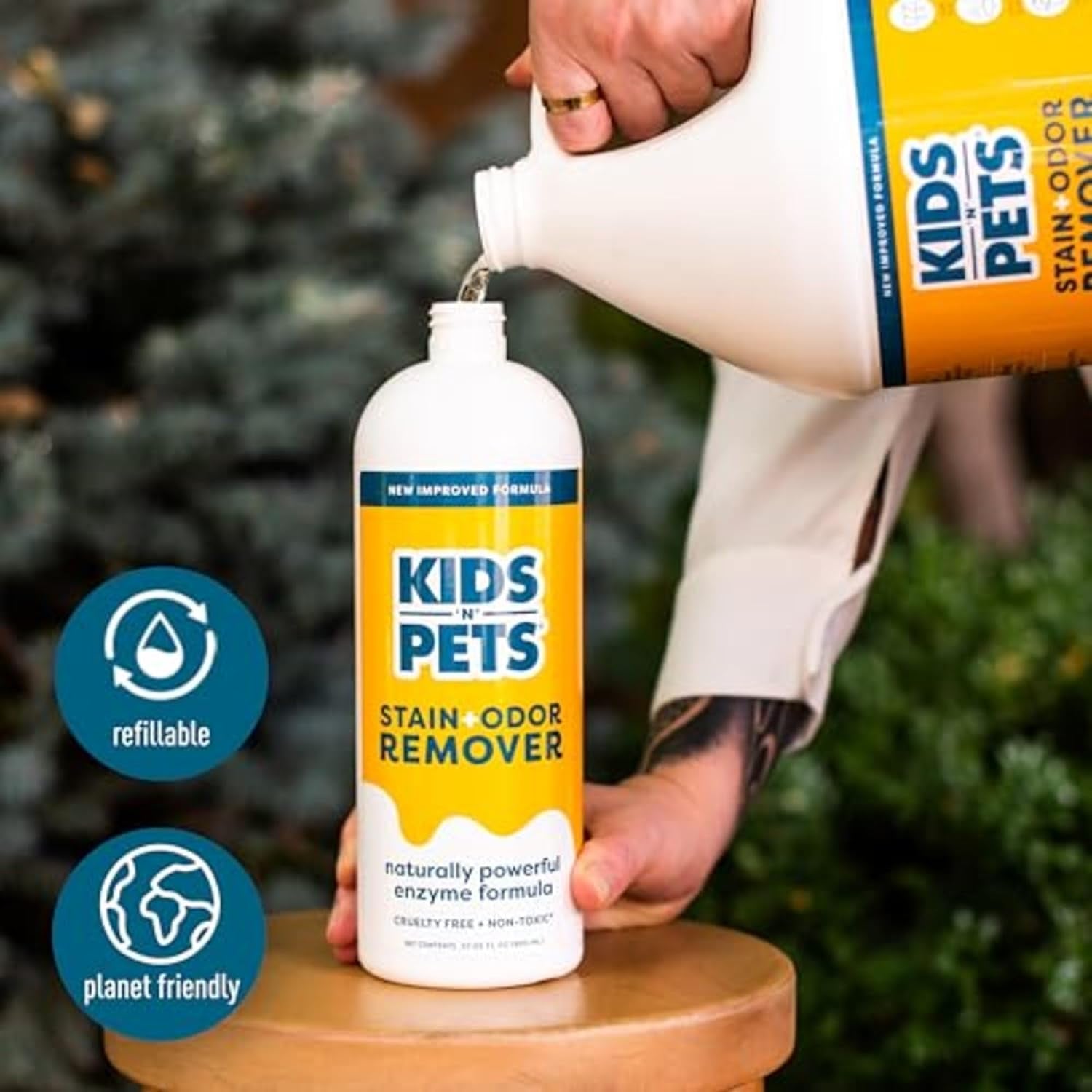 kids-n-pets-stain-odor-remover-for-carpet-fabric-furniture-32-oz-dog-pee-cat-urine