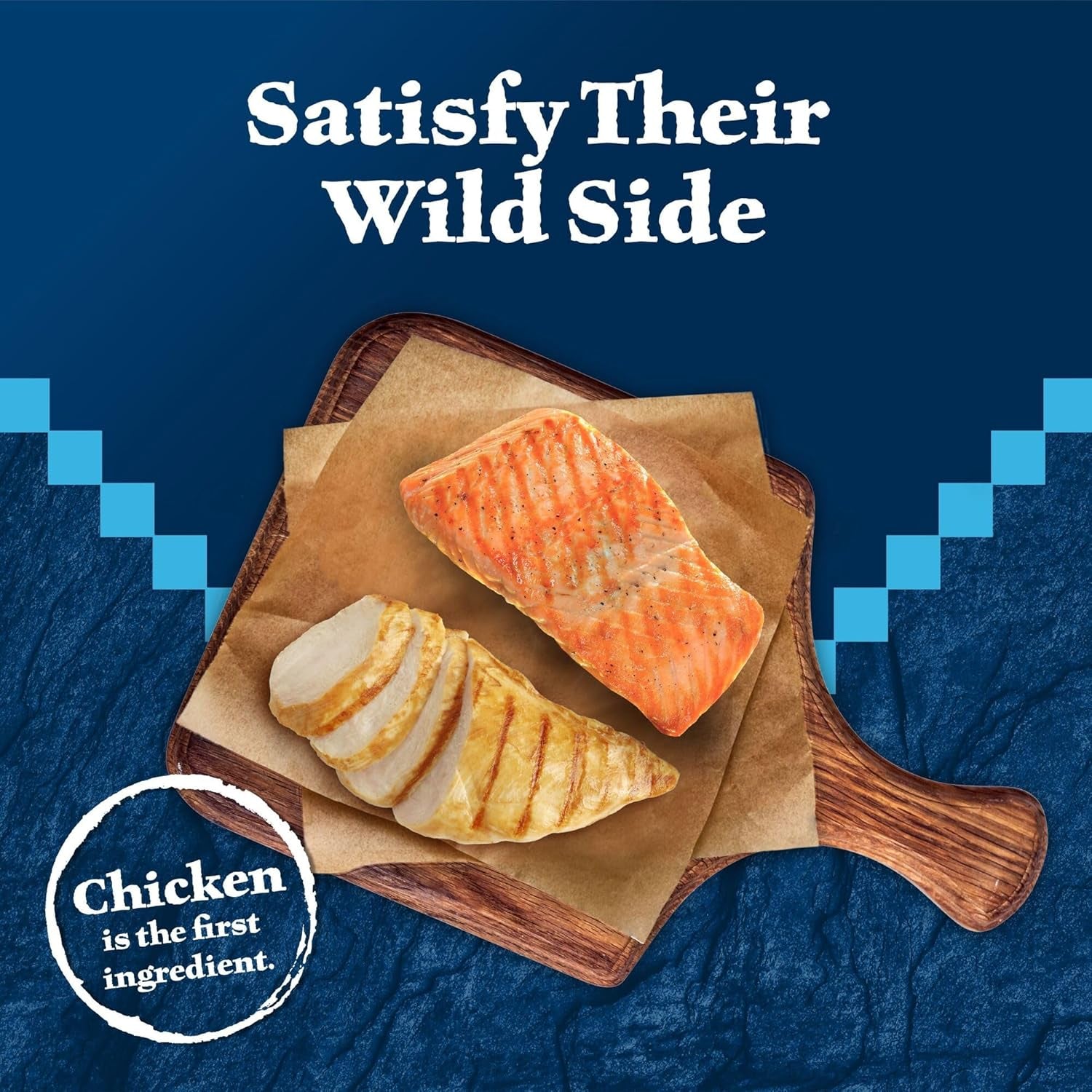 blue-buffalo-wilderness-grain-free-soft-moist-chicken-salmon-cat-treats-2-oz-bag