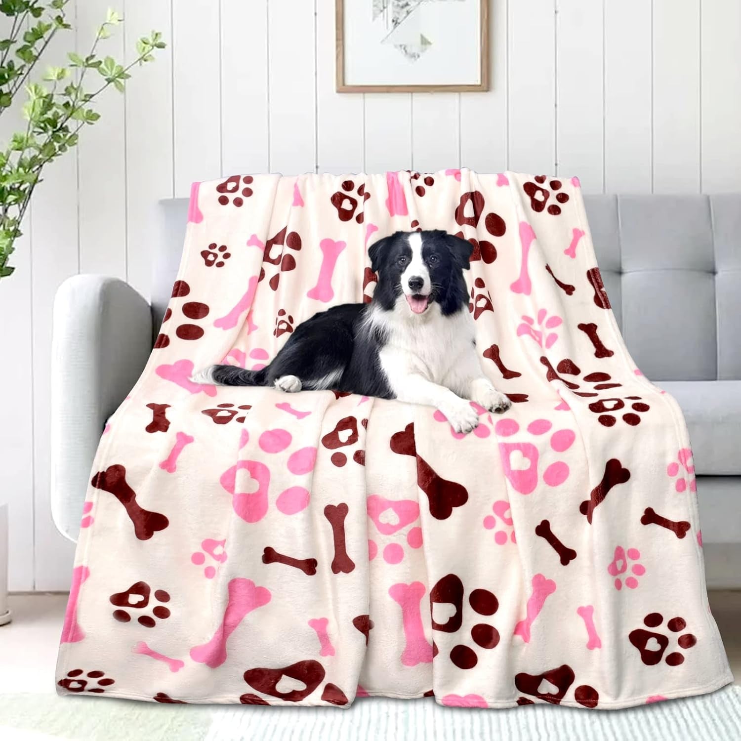 rezutan-blanket-for-large-dogs-cat-flannel-washable-soft-pet-mat-throw-cover-for-kennels-beds-sofas-furniture-protection-cute-paw-pattern-black-50x40-inch