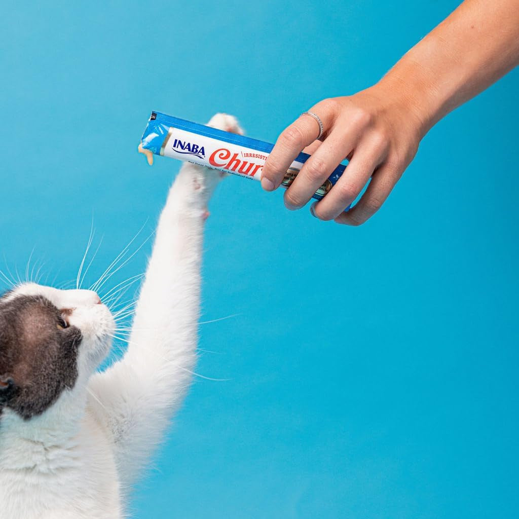 inaba-churu-lickable-puree-natural-cat-treats-tuna-recipe-4-servings-per-package-8-packages-32-tubes