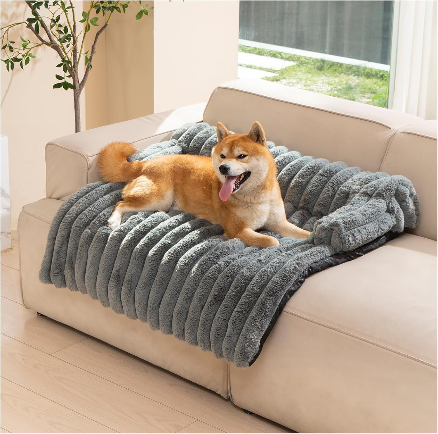 avont-breathable-dog-couch-mat-non-slip-sofa-protector-with-soft-plush-available-with-faux-rabbit-fleece-and-washable-cover-in-m-and-l-dark-grey-light-grey-brown