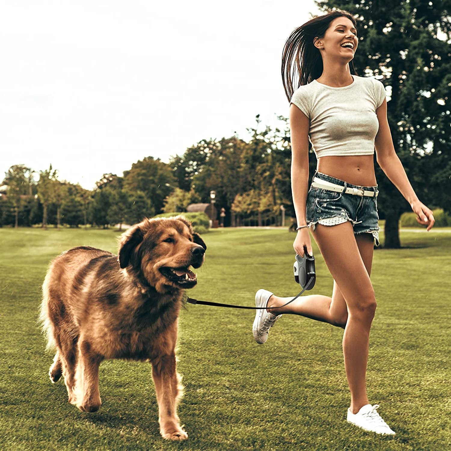 fida-retractable-dog-leash-for-small-breed-up-to-26-lbs-16-ft-pet-walking-leash-with-dispenser-and-poop-bags-anti-slip-handle-reflective-strong-nylon-tape-one-handed-brake-s-white-pink