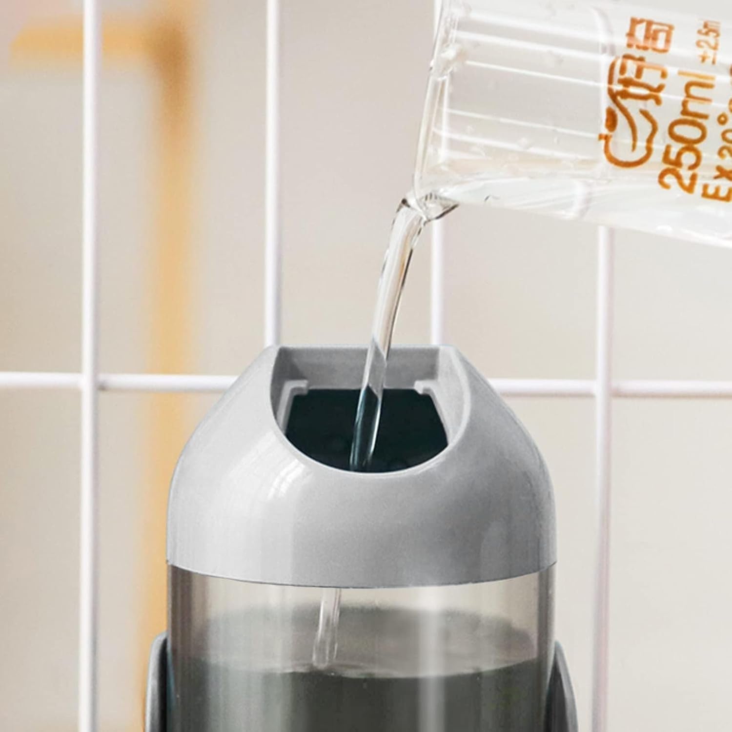 pet-water-bottle-hanging-dog-water-dispenser-kennel-drinker-kettle-feeder-bpa-free-cage-crate-hutch-puppy-cat-rabbit-17oz-gray