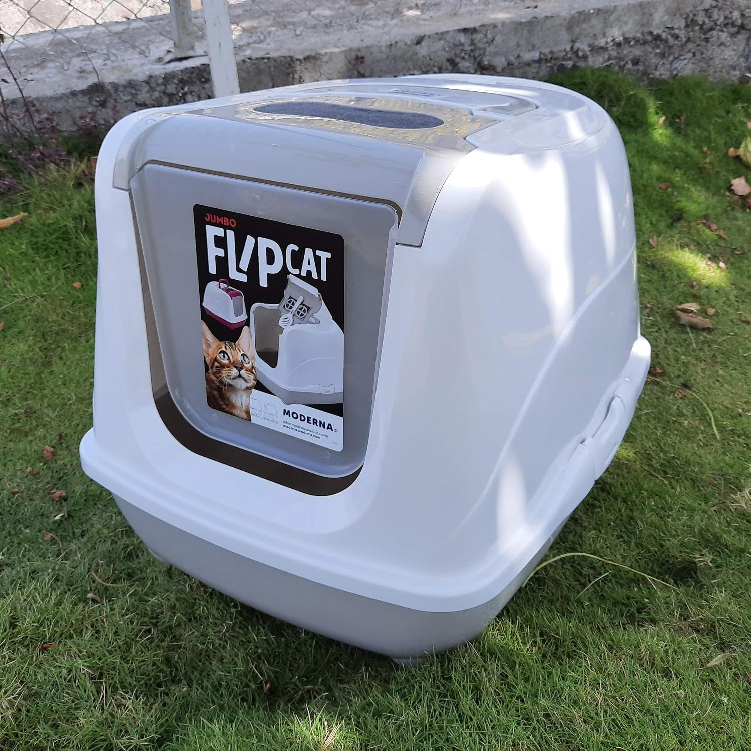 moderna-c240-0330-multi-cats-closed-litter-boxes