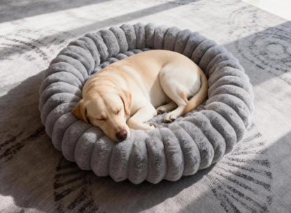 Donut Dog and Cat Bed, Luxurious Comfortable Faux Rabbit Fur Pet Beds, round Anti-Anxiety Calming Puppy Kitten Bed with Anti-Slip Bottom for Small Medium Dogs & Cats(20", White)12