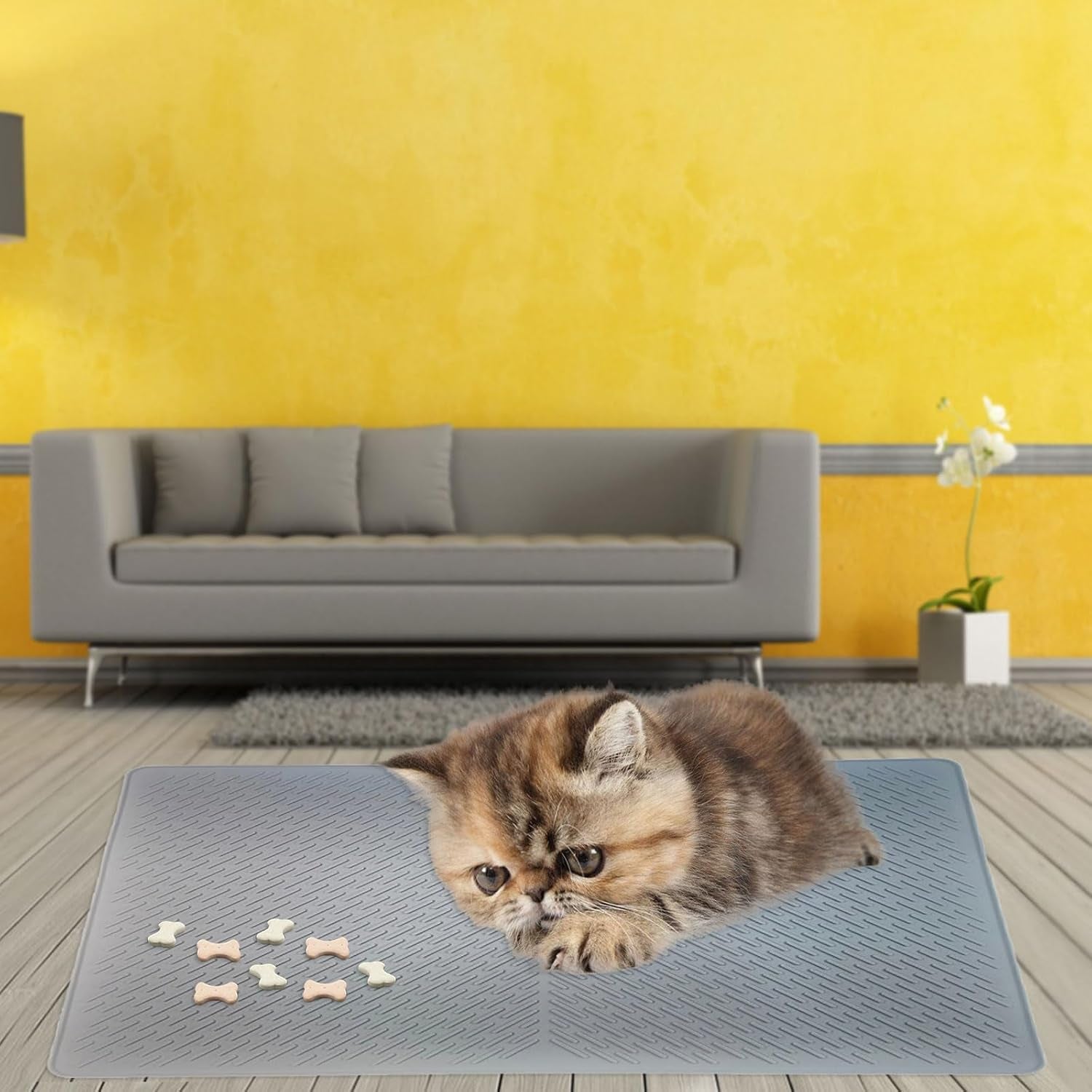 multiuse-silicone-pet-mat-for-cats-dogs-waterproof-nonspill-dog-litter-mat-feeding-mat-dog-bowl-mat-with-raised-edges