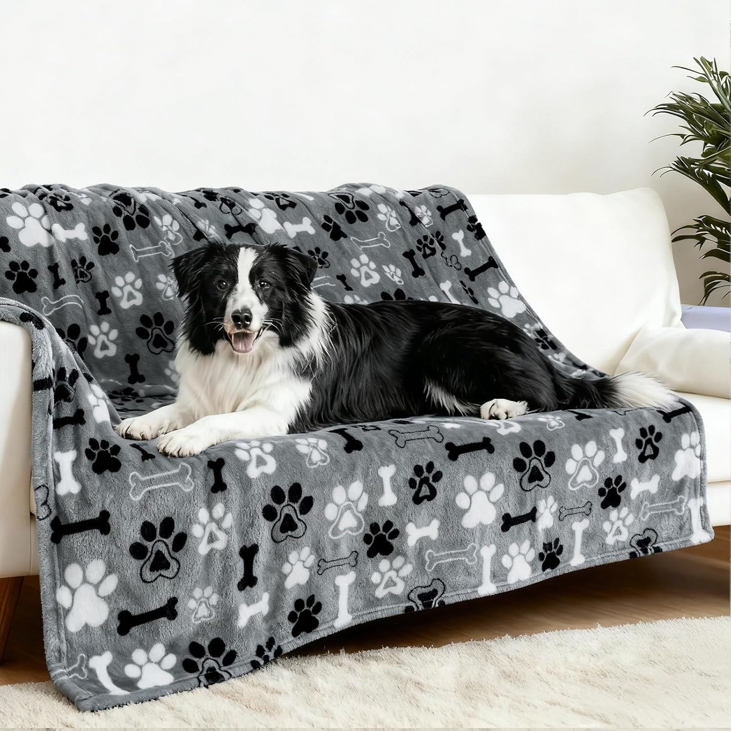 rezutan-blanket-for-large-dogs-cat-flannel-washable-soft-pet-mat-throw-cover-for-kennels-beds-sofas-furniture-protection-cute-paw-pattern-black-50x40-inch