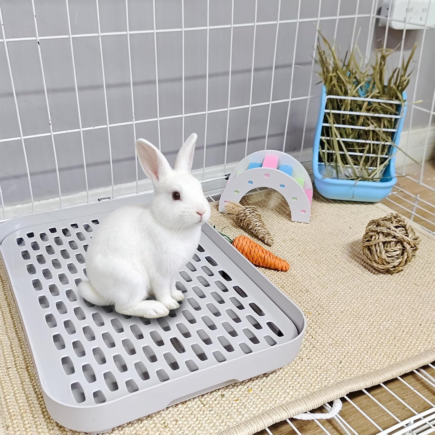 kathson-rabbit-litter-box-bunny-potty-trainer-tray-guinea-pig-litter-box-with-grid-small-animal-toilet-for-bunny-guinea-pigs-ferret-cats-chinchilla-grey-large